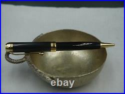 Aurora Vintage Black Resin & Yellow Gold Plated Trims Ballpoint Pen Pristine