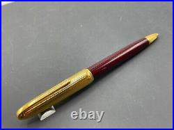 Cartier de Louis Special Edition Burgundy Red Lacquer Gold Plating Ballpoint Pen