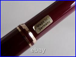 Montblanc Classic Ballpoint Pen Burgundy GT