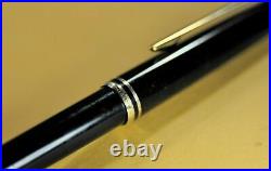 Montblanc Classic Black Lacquer&GT German Ballpoint pen c. 1991's