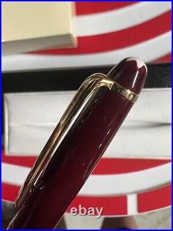 Montblanc Meisterstuck Burgundy 164R Red Classique Gold Trim Ballpoint Pen