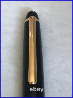 Montblanc Meisterstuck Classic 164 Ballpoint Pen-Mint Condition