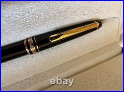 Montblanc Meisterstück Gold-Coated Ballpoint Pen MB10883 Great Condition