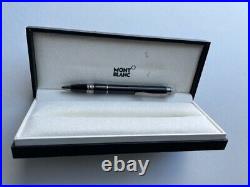 Montblanc StarWalker UltraBlack Precious Resin Ballpoint Pen