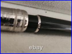 Montblanc UNICEF solitaire duou Classique rollerball and 164 ballpoint pen pens