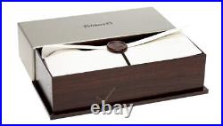 New Pelikan Souveran M405 Black Resin Silver trim (M) Nib Fountain Pen 924423